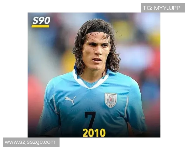 足球球星发型变化大比拼从头到脚的时尚潮流趋势分析